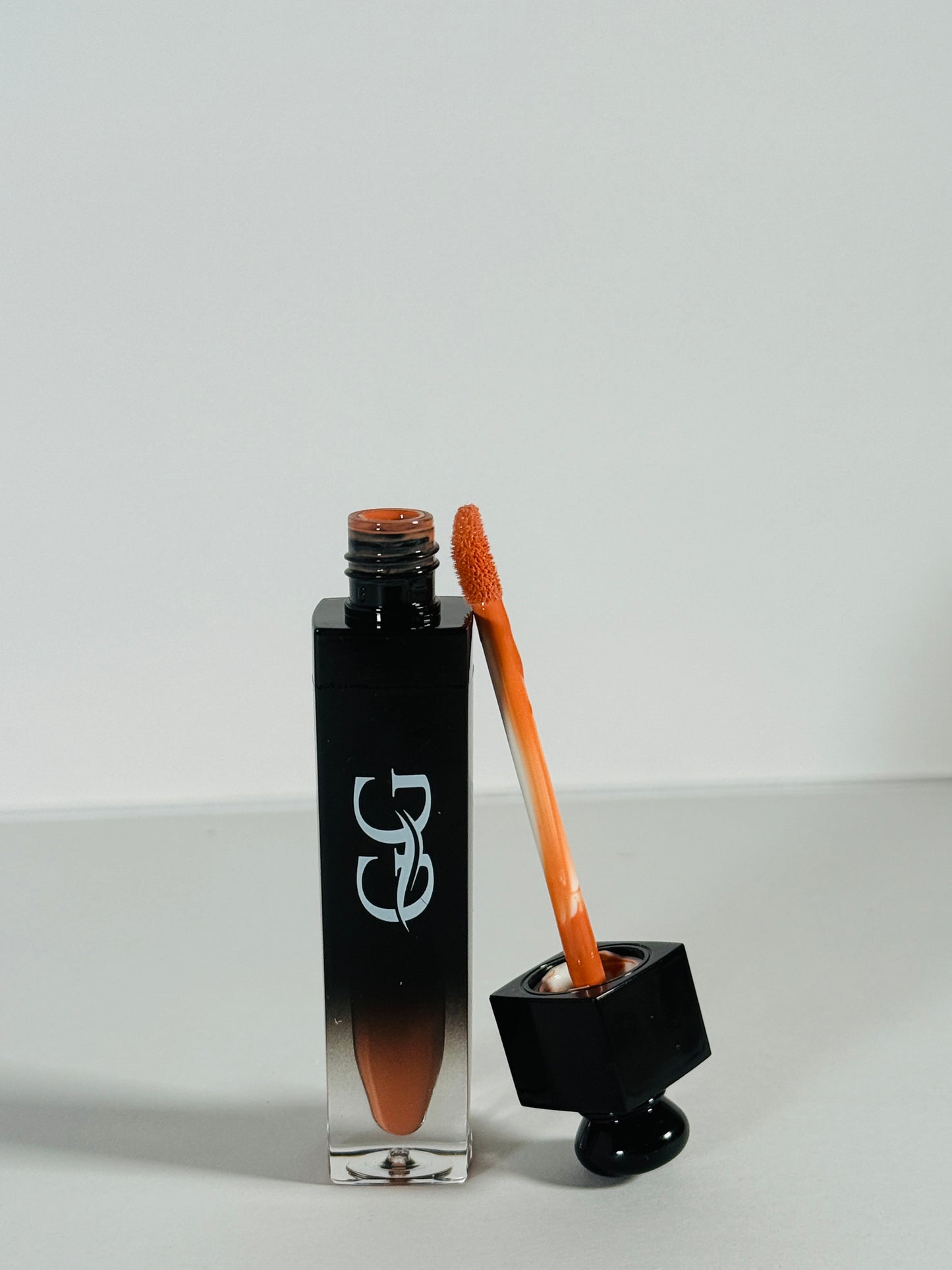 Kiss Me Juicy Lip Gloss