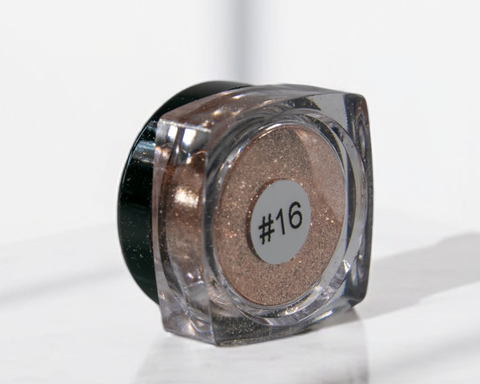 #16 Yellow gold shimmer